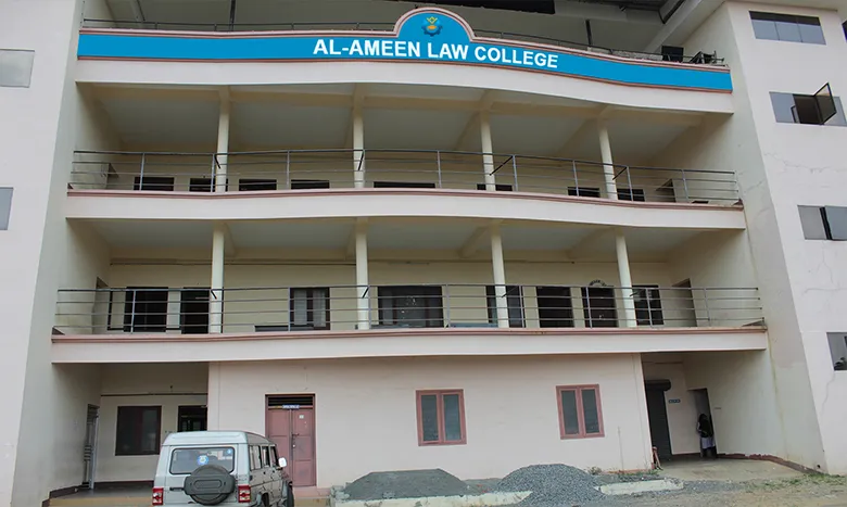 Al-Ameen Law College campus