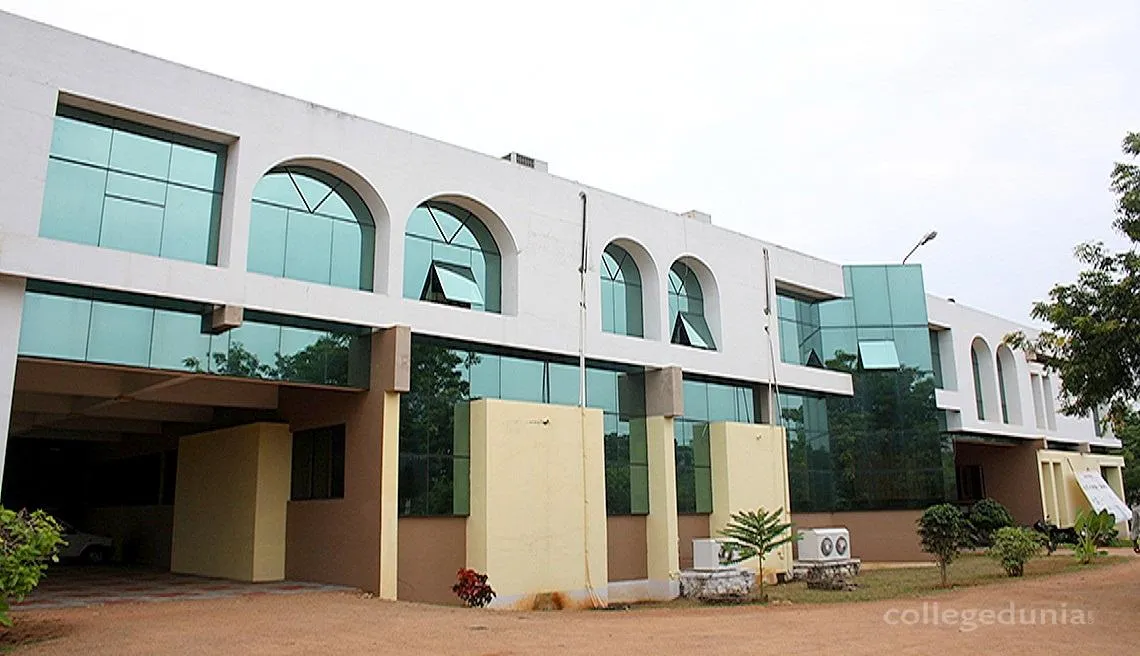 Ayya Nadar Janaki Ammal College campus