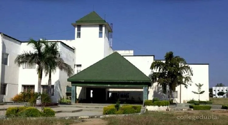 B R Nahata College of Pharmacy campus