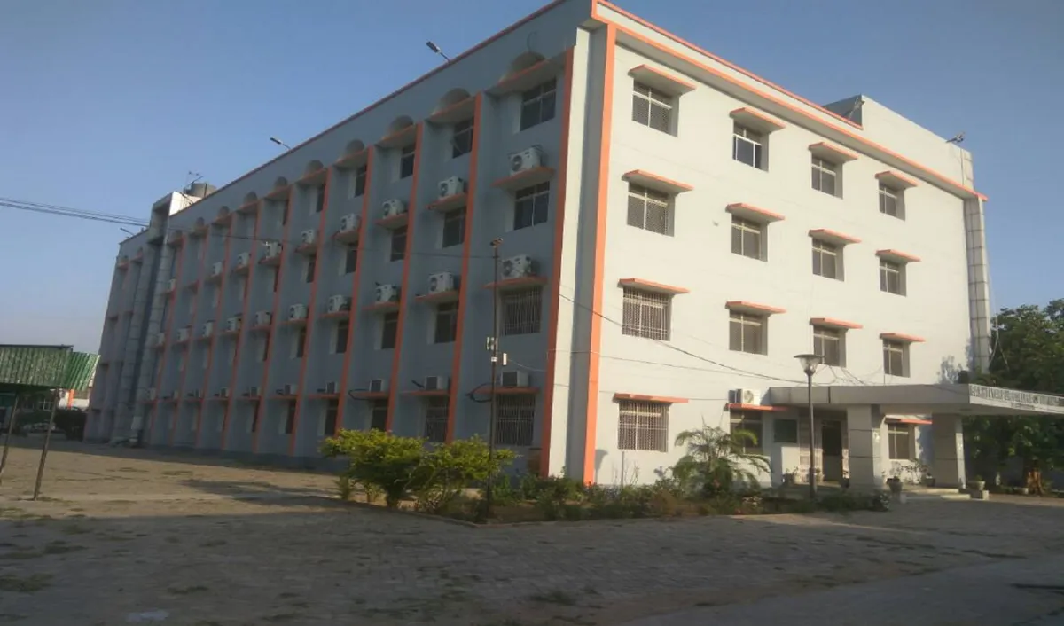 Bakhtiyarpur College of Engineering campus