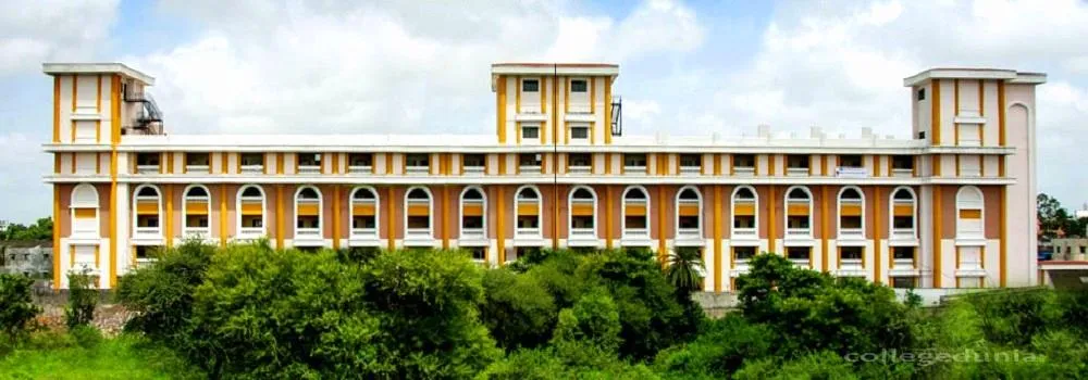 Balaji College of Arts Commerce and Science campus