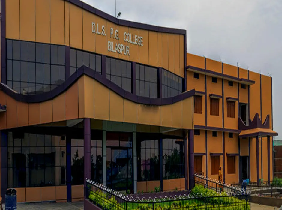 D. L. S. P. G. College campus