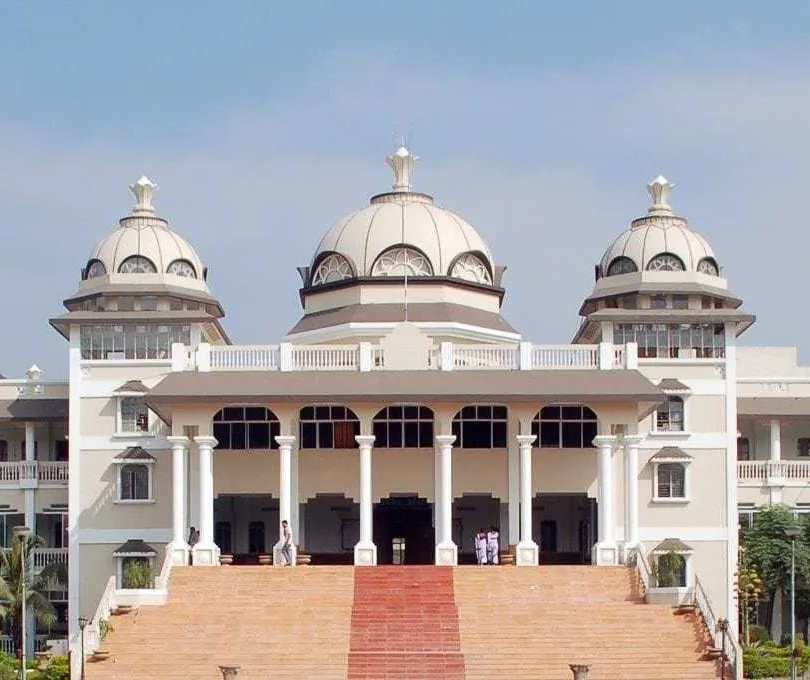 Datta Meghe College of Pharmacy campus