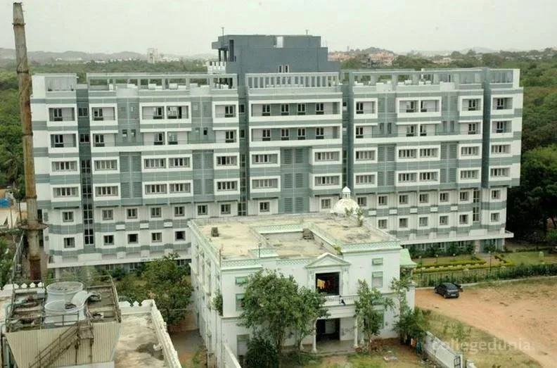 Deccan College of Medical Sciences campus