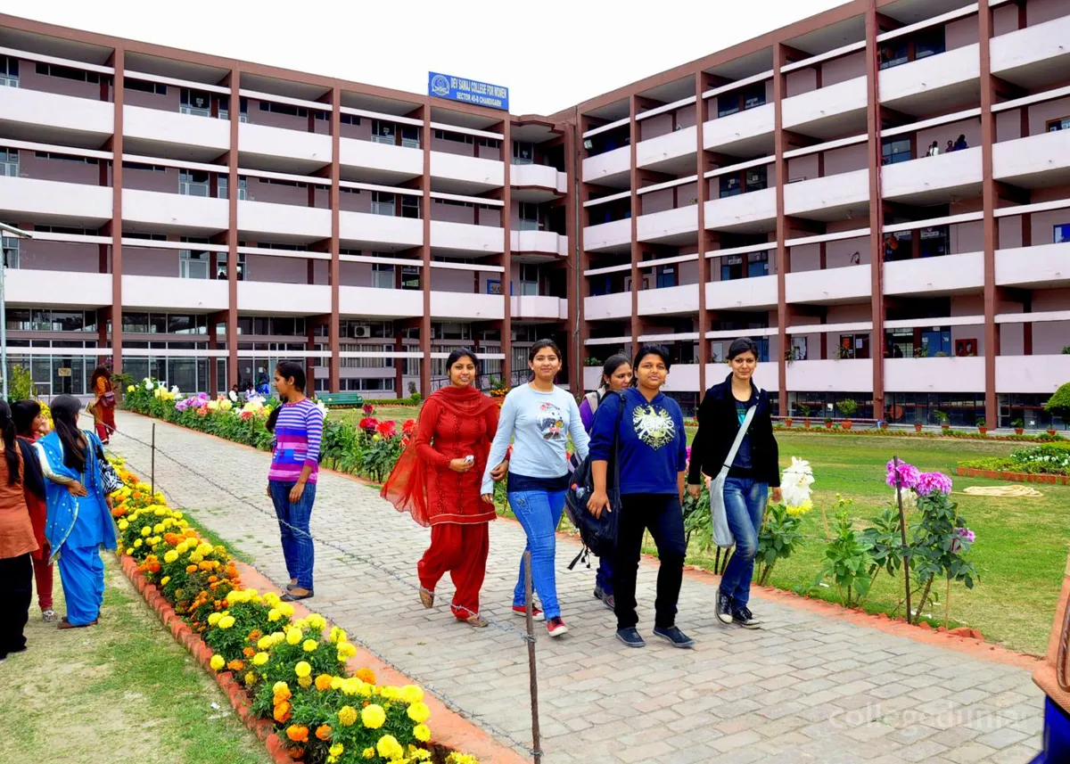 Dev Samaj College for Women Chandigarh campus