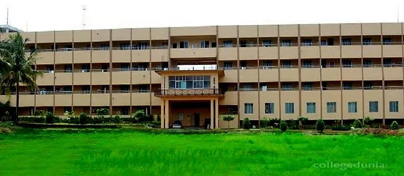 Dhanalakshmi Srinivasan College of Engineering campus