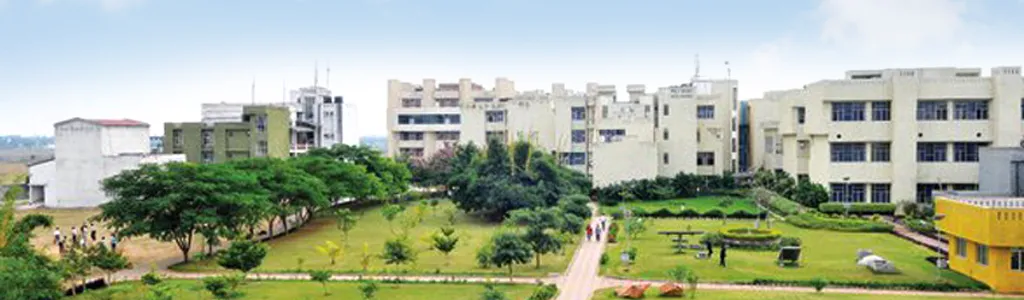Disha Institute of Management and Technology (BE) campus