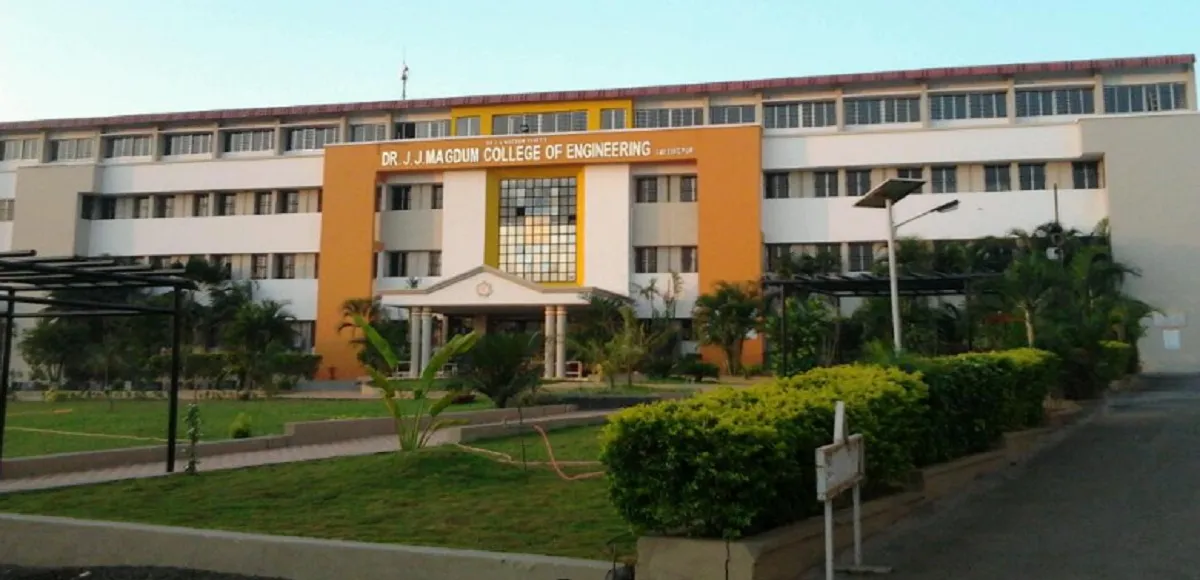Dr. J. J. Magdum College of Engineering campus