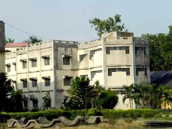 Gobardanga Hindu College campus