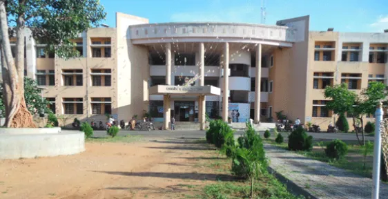 Government College of Engineering, Chandrapur campus