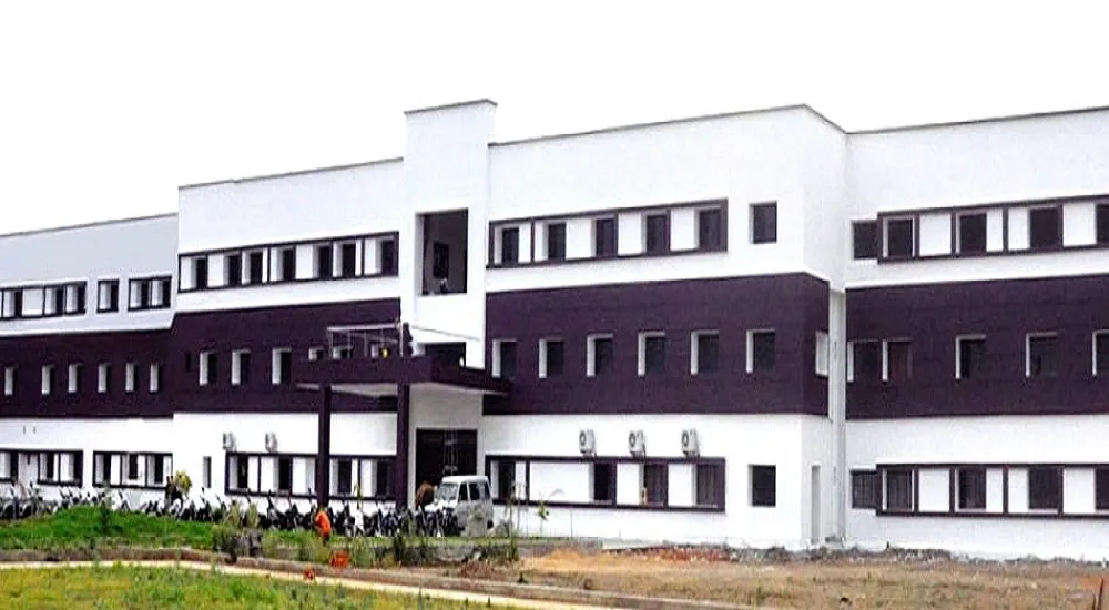 Govindrao Wanjari College of Engineering & Technology campus