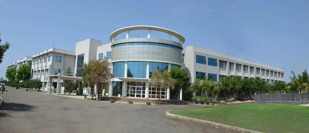 I. E. S. University campus
