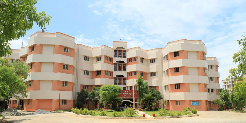 J. J. College of Arts and Science campus