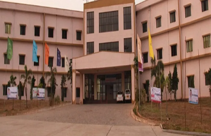 Kallam Haranadhareddy Institute of Technology campus