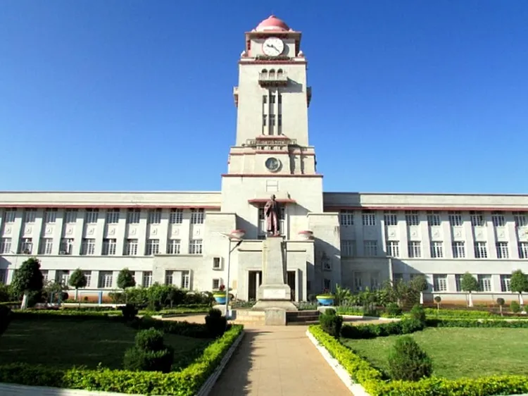 Karnatak University campus