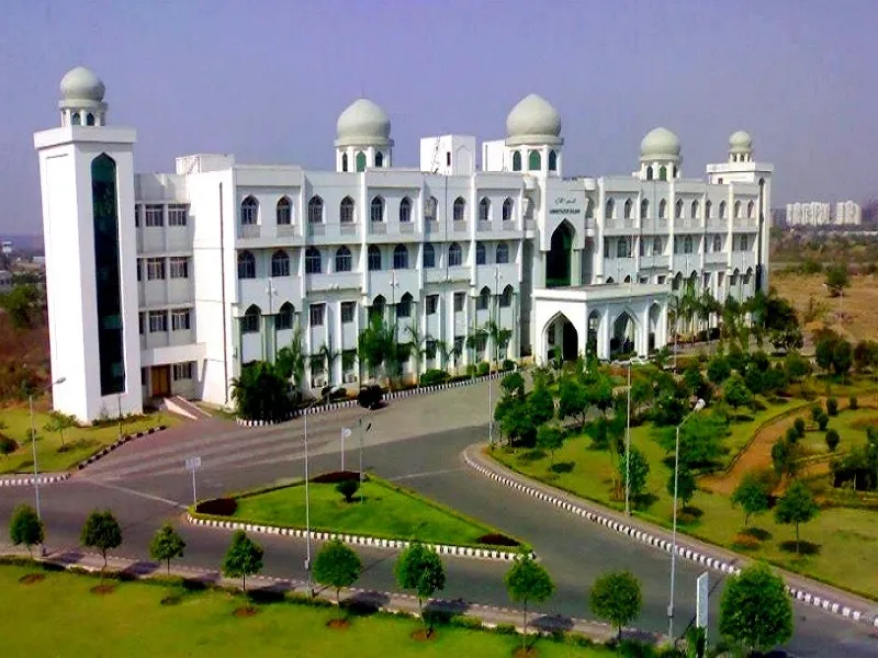 Maulana Azad National Urdu University campus