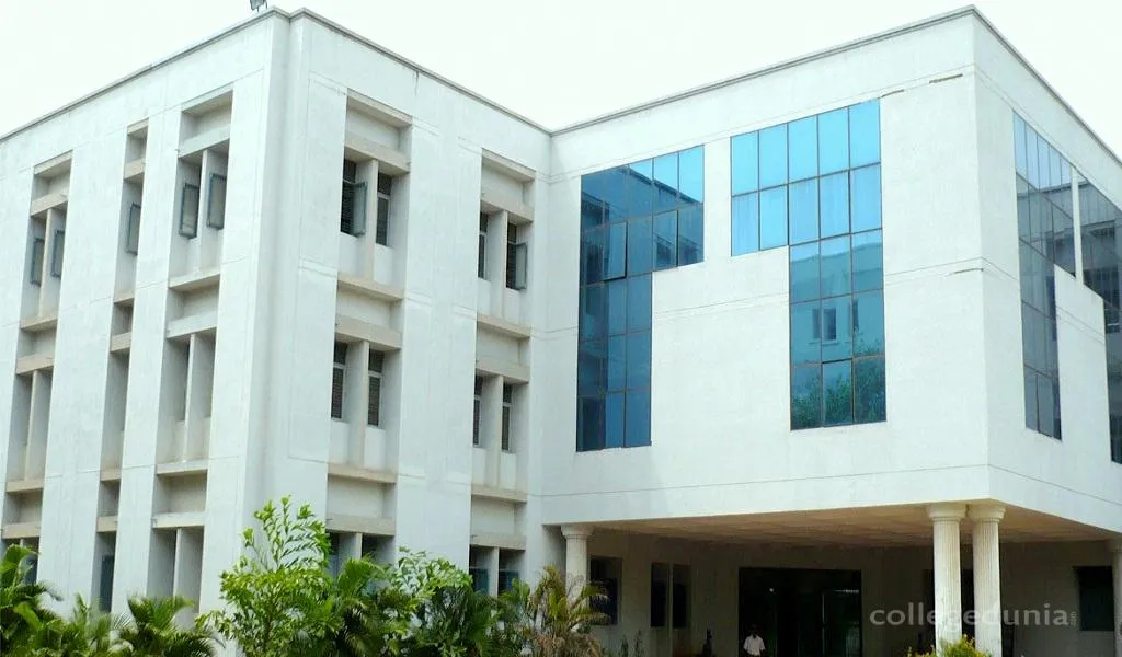 Meenakshi Sundararajan Engineering College campus