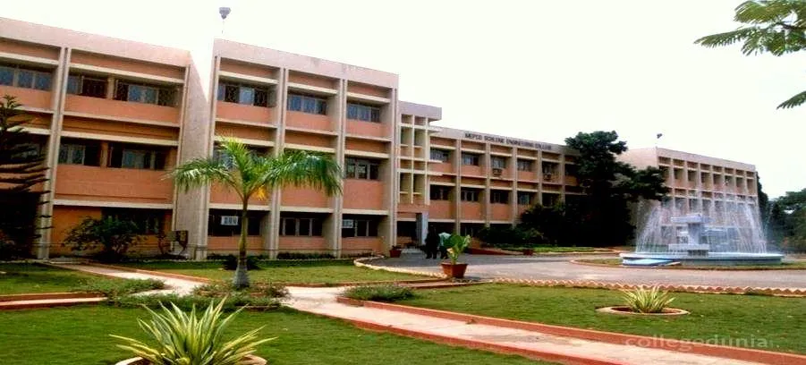 Mepco Schlenk Engineering College campus