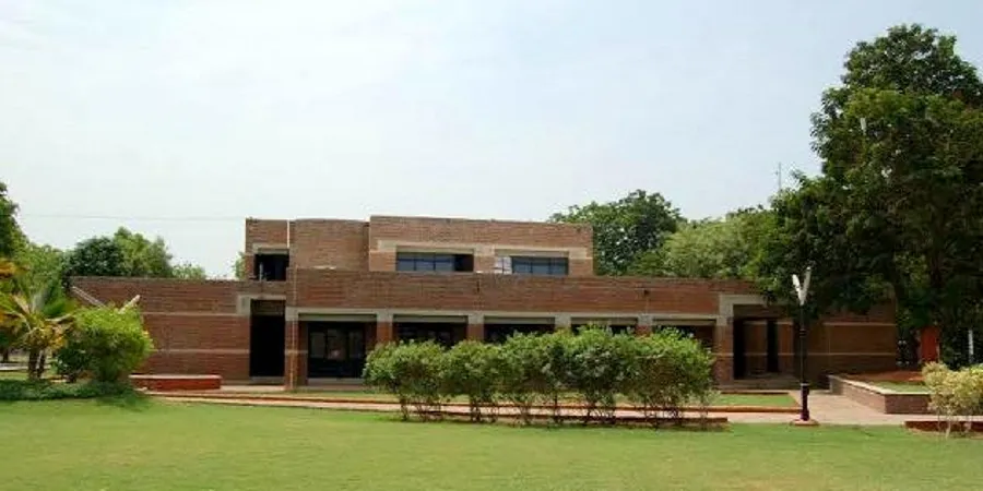 Mica campus