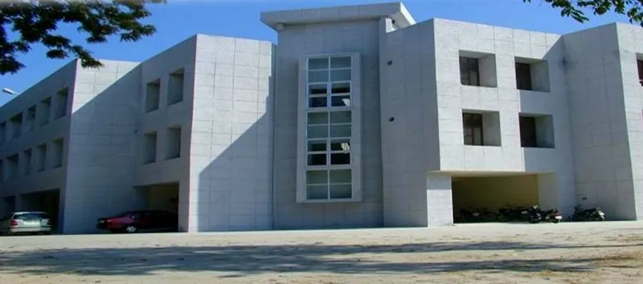 Modern International College of Education, Faridabad campus