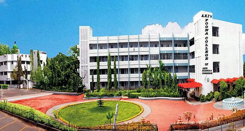 Poona College of Arts Science and Commerce campus