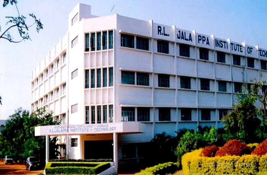 R. L. Jalappa Institute of Technology campus