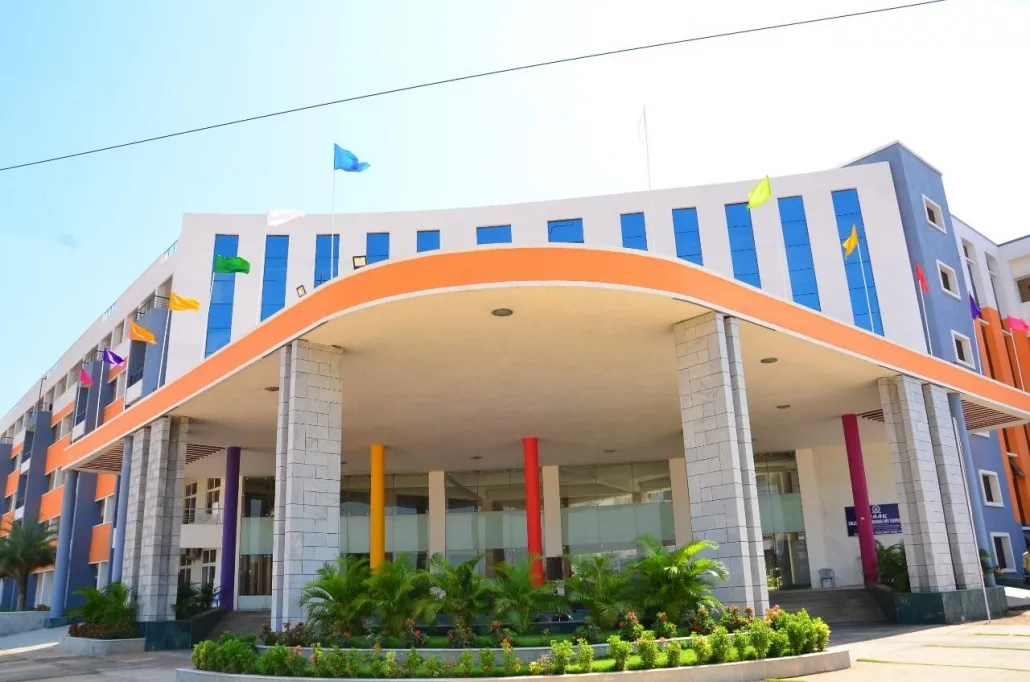 Raak College of Engineering and Technology campus