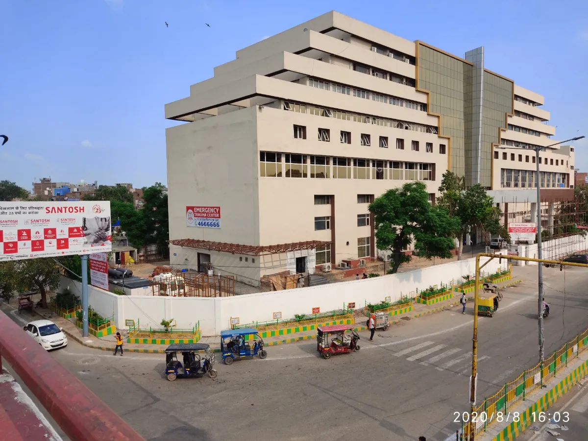 Santosh University, Ghaziabad campus