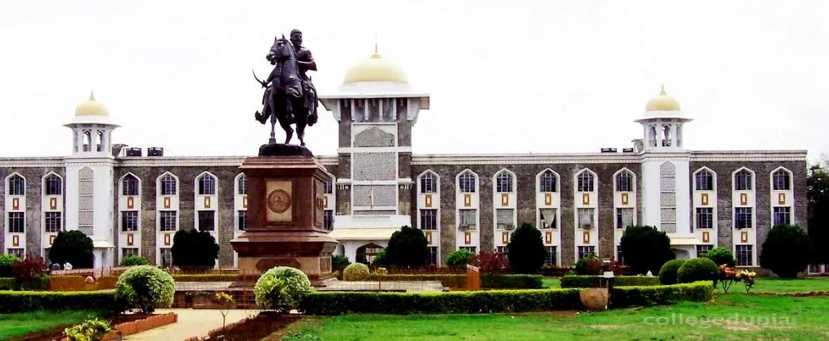 Savitribai Phule Mahila Mahavidyalaya Satara campus