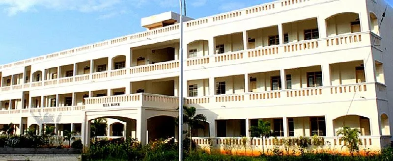 Sengunthar Engineering College campus