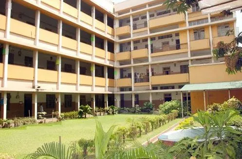 Seth Anandram Jaipuria College campus