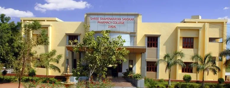 Shree Swaminarayan Sanskar Pharmacy College campus
