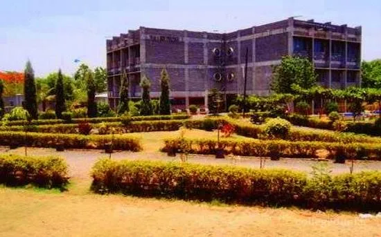 Shri Siddeshwar Shikshan Mandal's College of Architecture Solapur campus