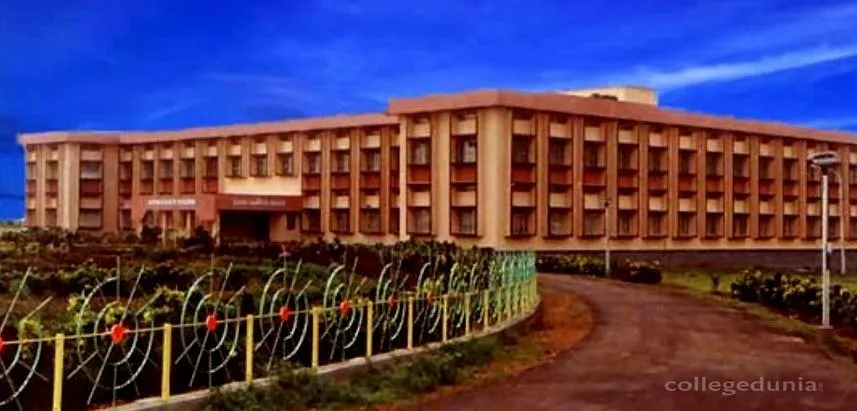 Shri Tuljabhavani College of Engineering campus