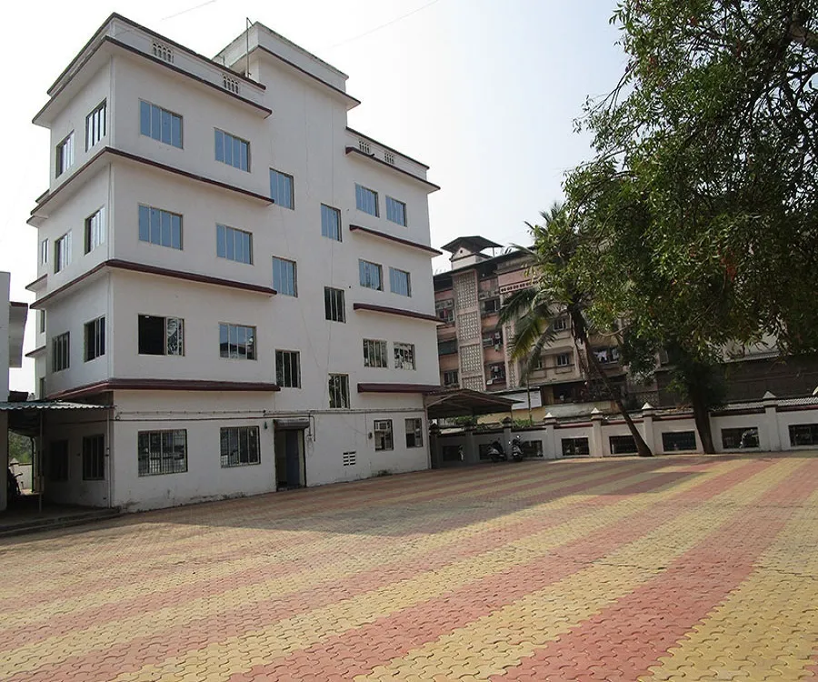 Smt. K. L. Tiwari College of Architecture campus