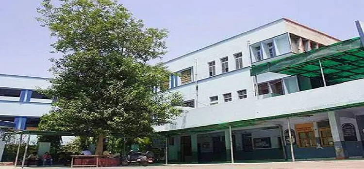 Sri Guru Nanak Dev Khalsa College campus
