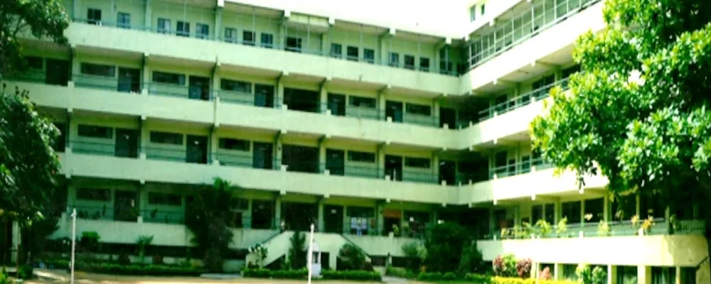 Sri Sarvajna College of Education campus