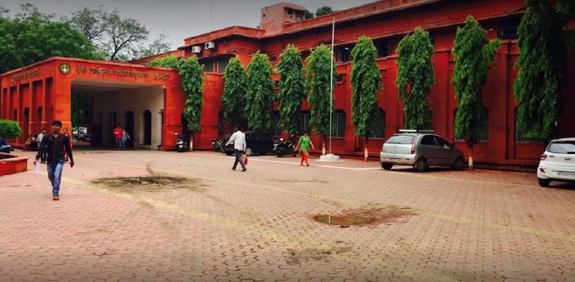 St. Paul Institute of Professional Studies campus