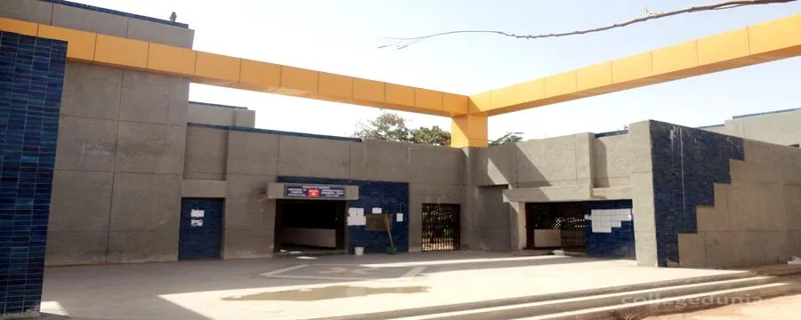 Tolani College of Arts & Science campus