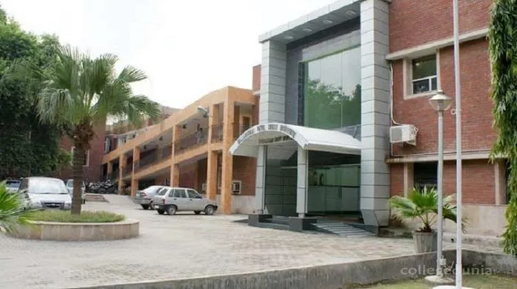 Vallabhbhai Patel Chest Institute campus