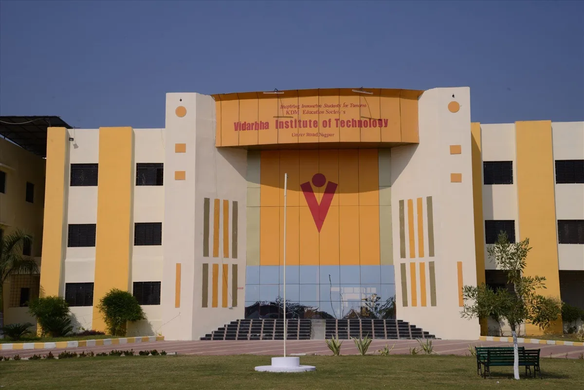 Vidarbha Institute of Technology campus